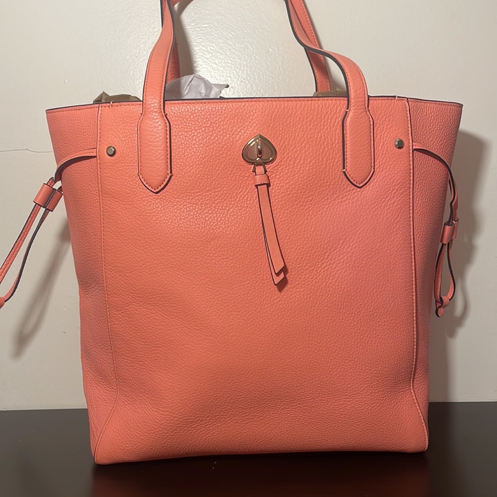 Kate Spade Tote! New! - Picture 2 of 4